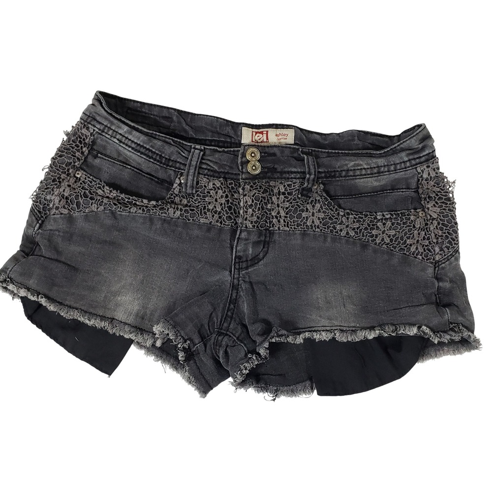 LEI Ashley Lowrise Faded Black Denim Shorts Crochet Lace Cut Offs Size 7 Regular